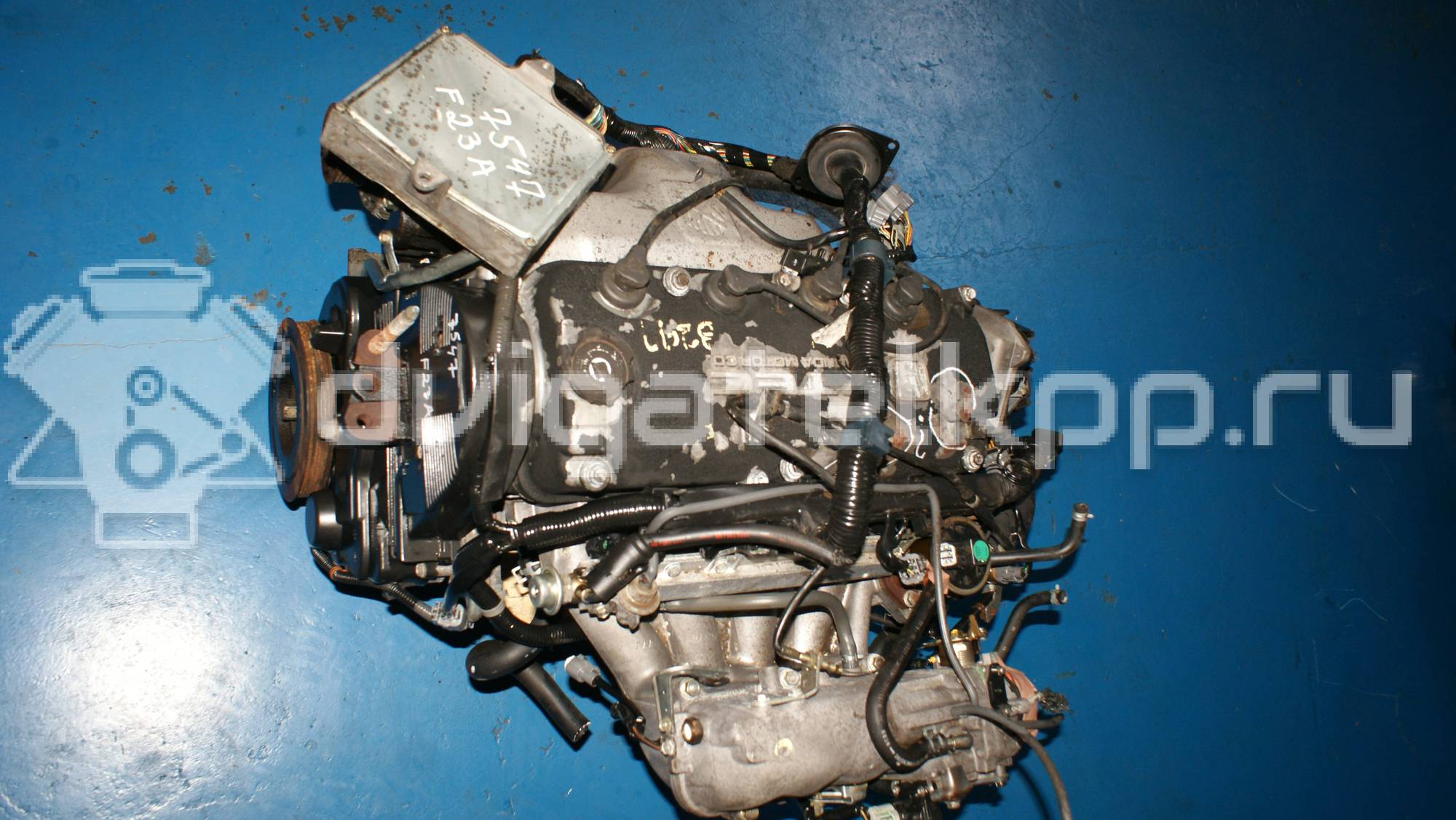 Фото Контрактный (б/у) двигатель 5VZ-FE для Toyota Land Cruiser / Tundra , / 4 / Hiace / Granvia H2 , H1 178-193 л.с 24V 3.4 л бензин 1900062291 {forloop.counter}}