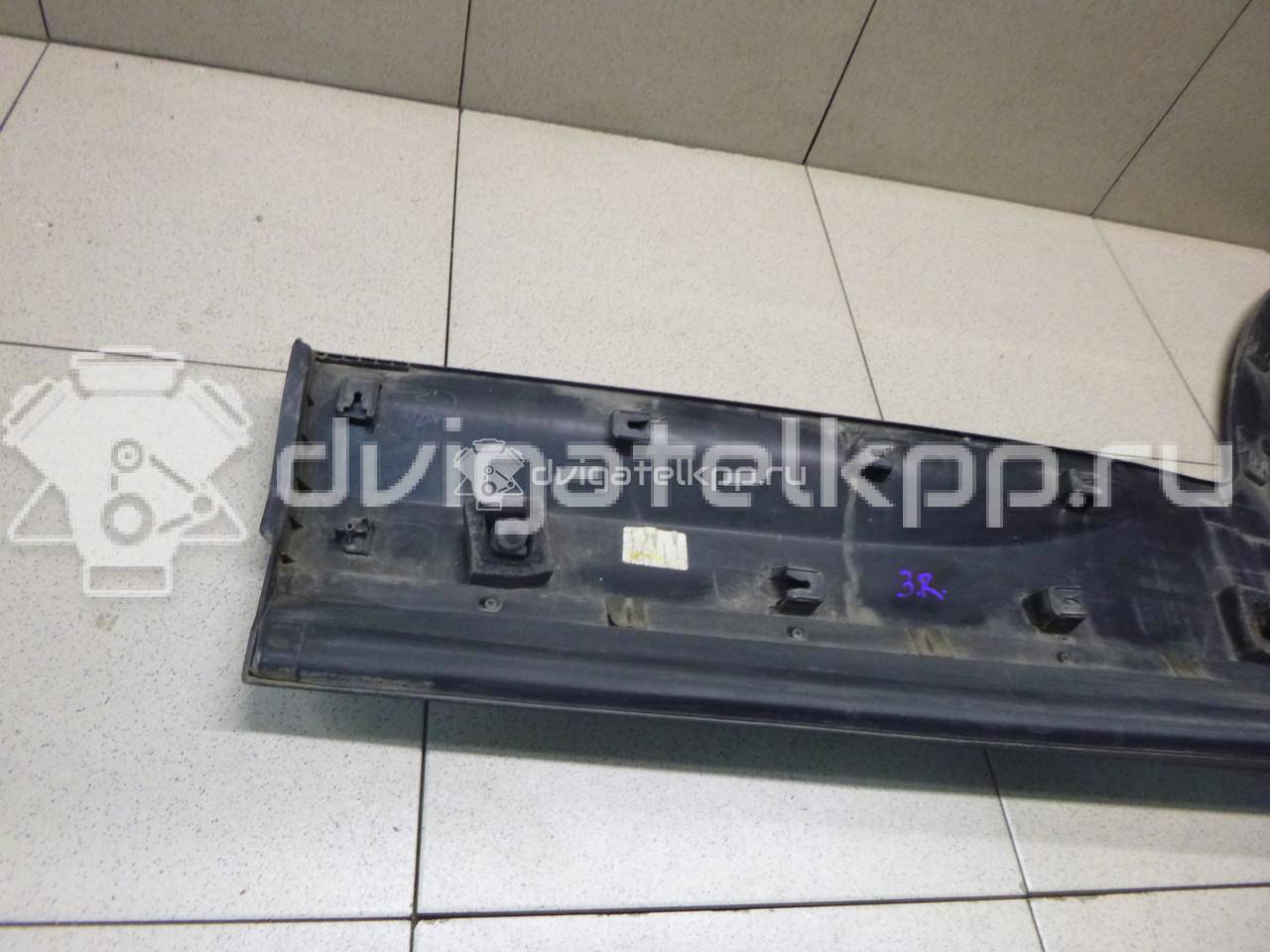 Фото Накладка двери задней правой  877322W000CA для Hyundai Santa Fé {forloop.counter}}