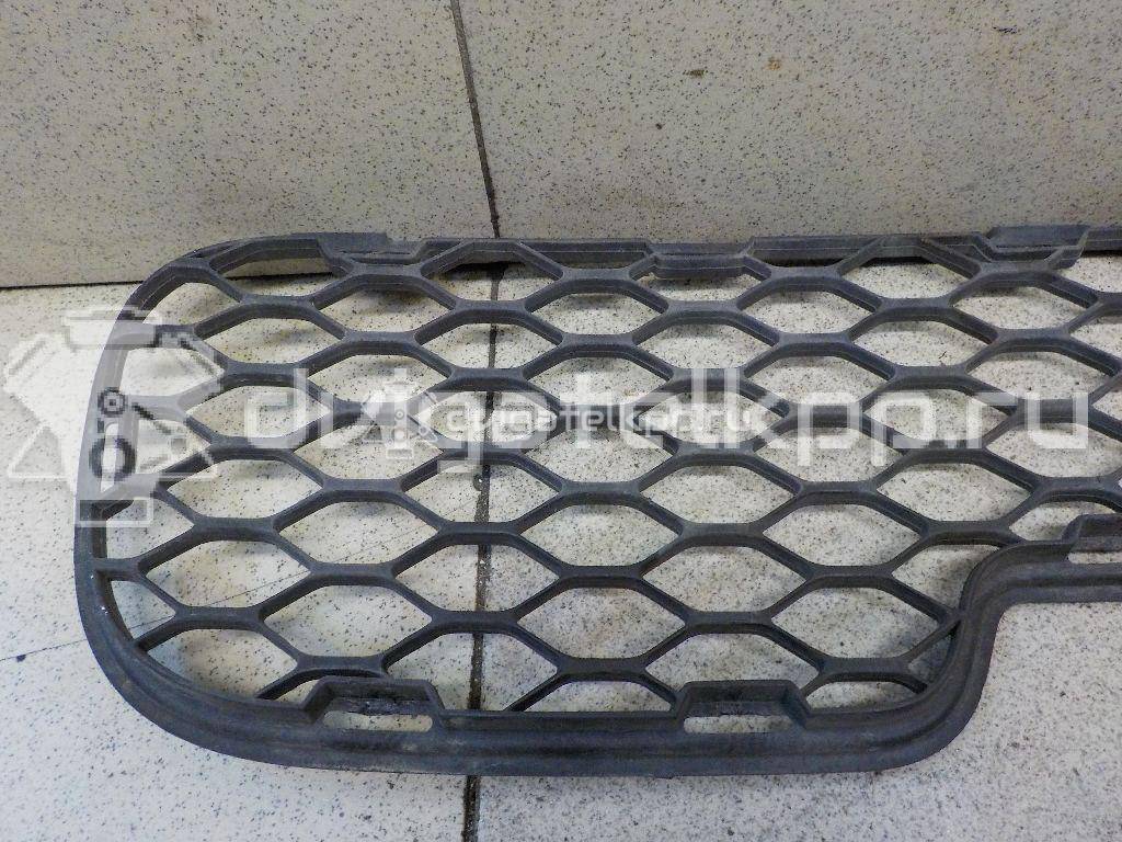 Фото Решетка в бампер центральная  8651326910 для Hyundai Santa Fé {forloop.counter}}