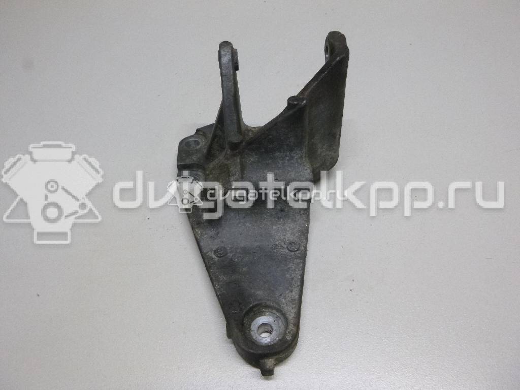 Фото Кронштейн генератора для двигателя VK56VD для Infiniti / Nissan 396-405 л.с 32V 5.6 л бензин 117101LA0A {forloop.counter}}