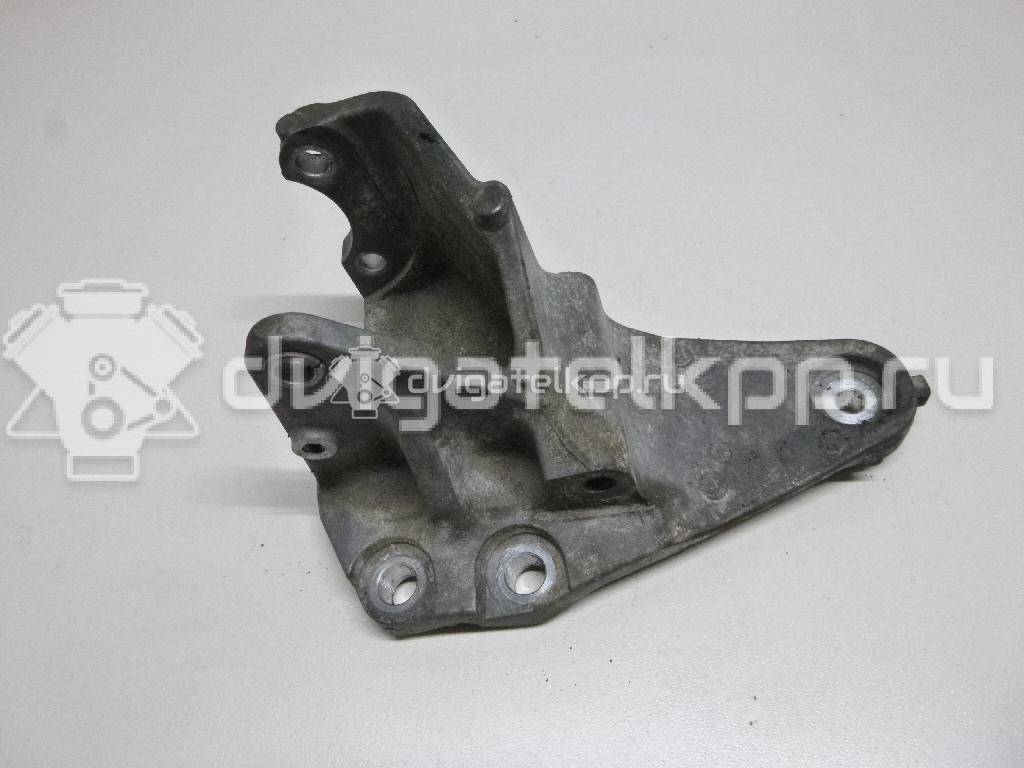 Фото Кронштейн генератора для двигателя VK56VD для Infiniti / Nissan 396-405 л.с 32V 5.6 л бензин 117101LA0A {forloop.counter}}