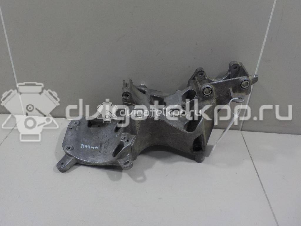 Фото Кронштейн генератора для двигателя K4M для Iran Khodro (Ikco) / Nissan 102-110 л.с 16V 1.6 л бензин 688304373R {forloop.counter}}