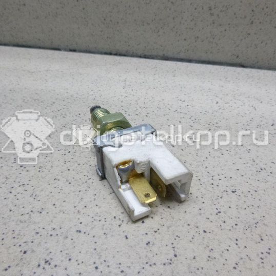 Фото Датчик включения стопсигнала  0B00166490C для Kia Picanto / Sephia Fa / Besta / Clarus / Pregio