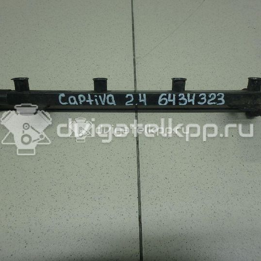 Фото Рейка топливная (рампа) для двигателя Z 24 XE для Opel / Vauxhall 140 л.с 16V 2.4 л бензин 96487562