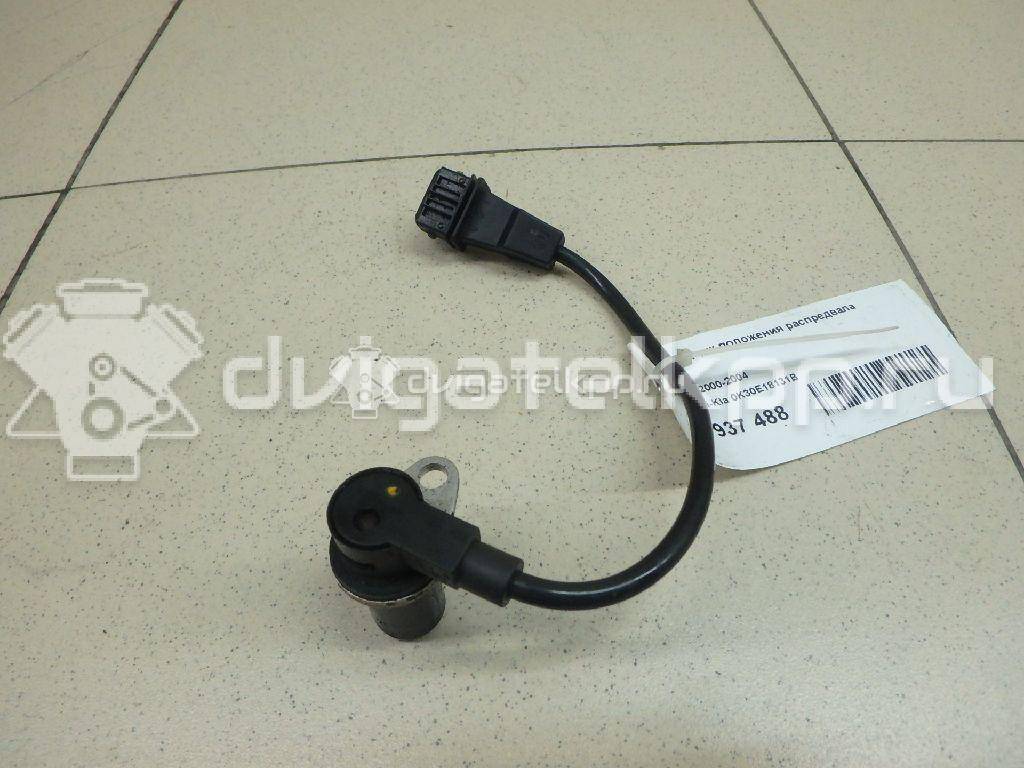 Фото Датчик положения распредвала  0K30E18131B для Kia Rio / Shuma Fb / Carens / Carnival {forloop.counter}}