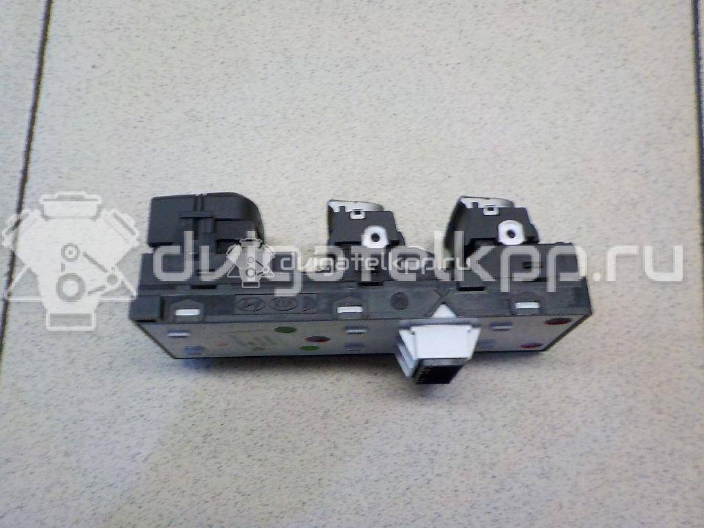 Фото Блок управления стеклоподъемниками  93571h0100ca для kia RIO {forloop.counter}}