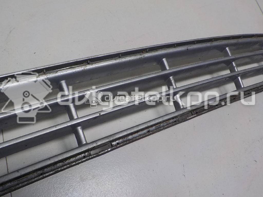 Фото Решетка в бампер центральная  865614d000 для Kia Carnival {forloop.counter}}