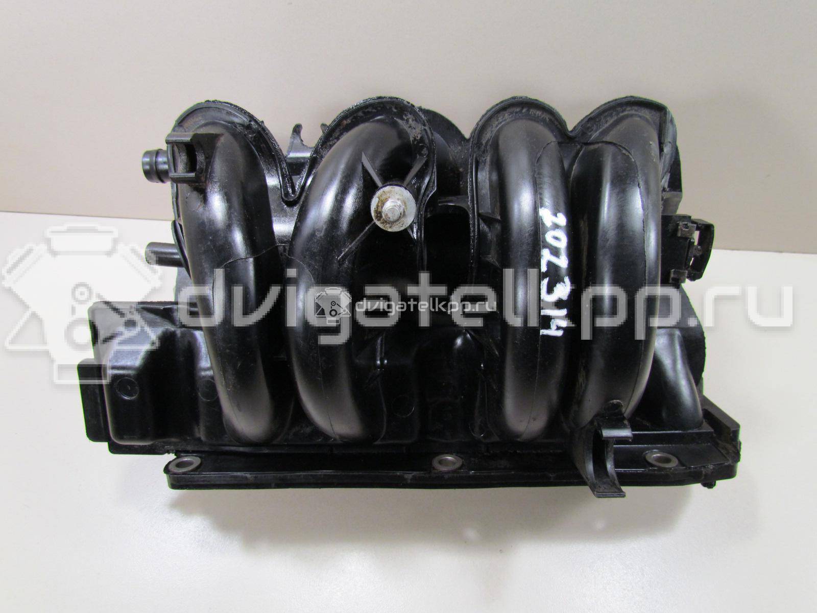 Фото Коллектор впускной для двигателя K7J 710 для Mahindra / Renault 75 л.с 8V 1.4 л бензин 8200966437 {forloop.counter}}