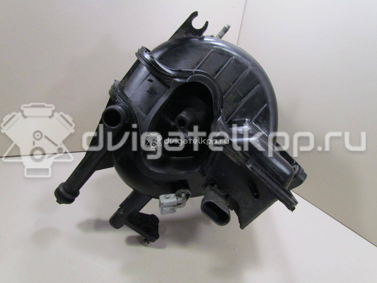 Фото Коллектор впускной для двигателя K7J 710 для Mahindra / Renault 75 л.с 8V 1.4 л бензин 8200966437 {forloop.counter}}