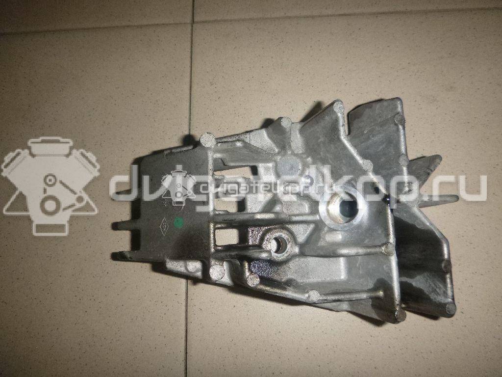 Фото Кронштейн форсунки для двигателя K9K 834 для Renault Thalia 2 / Fluence L30 / Megane 90 л.с 8V 1.5 л Дизельное топливо 8200771226 {forloop.counter}}