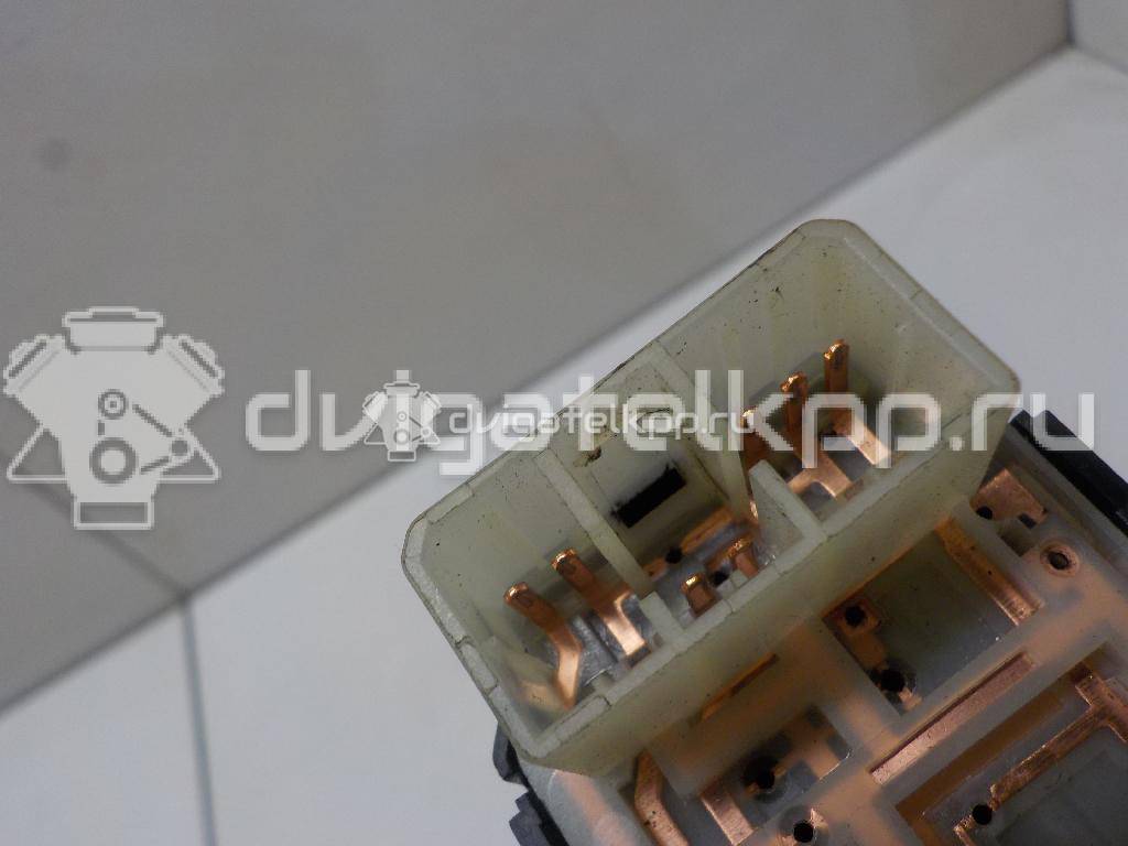 Фото Переключатель регулировки зеркала  935304x000 для kia RIO {forloop.counter}}