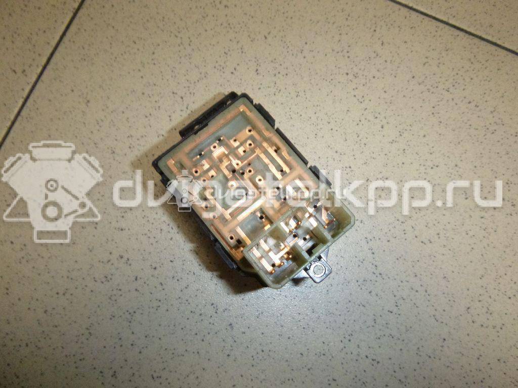 Фото Переключатель регулировки зеркала  935304x000 для kia RIO {forloop.counter}}