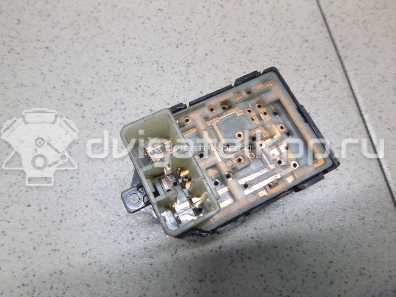 Фото Переключатель регулировки зеркала  935304x000 для kia RIO {forloop.counter}}