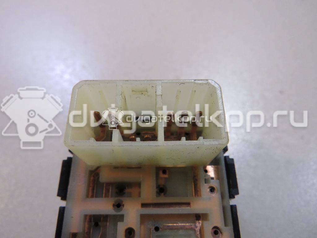 Фото Переключатель регулировки зеркала  935304x000 для kia RIO {forloop.counter}}
