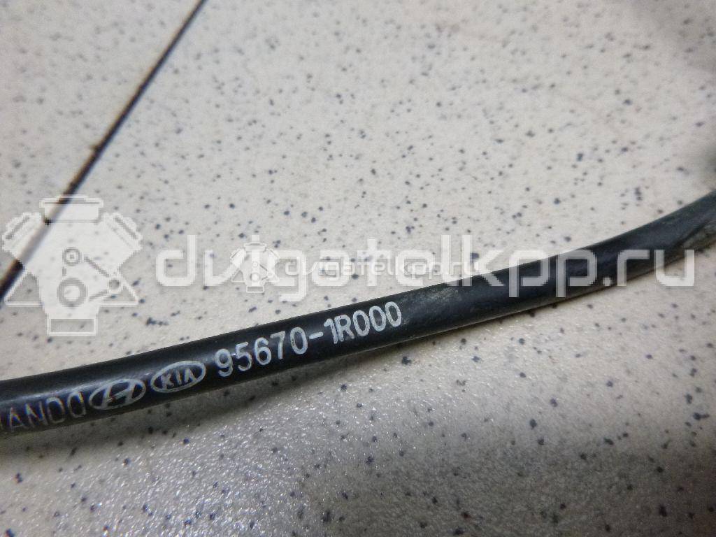 Фото Датчик ABS передний левый  956701R000 для kia RIO {forloop.counter}}