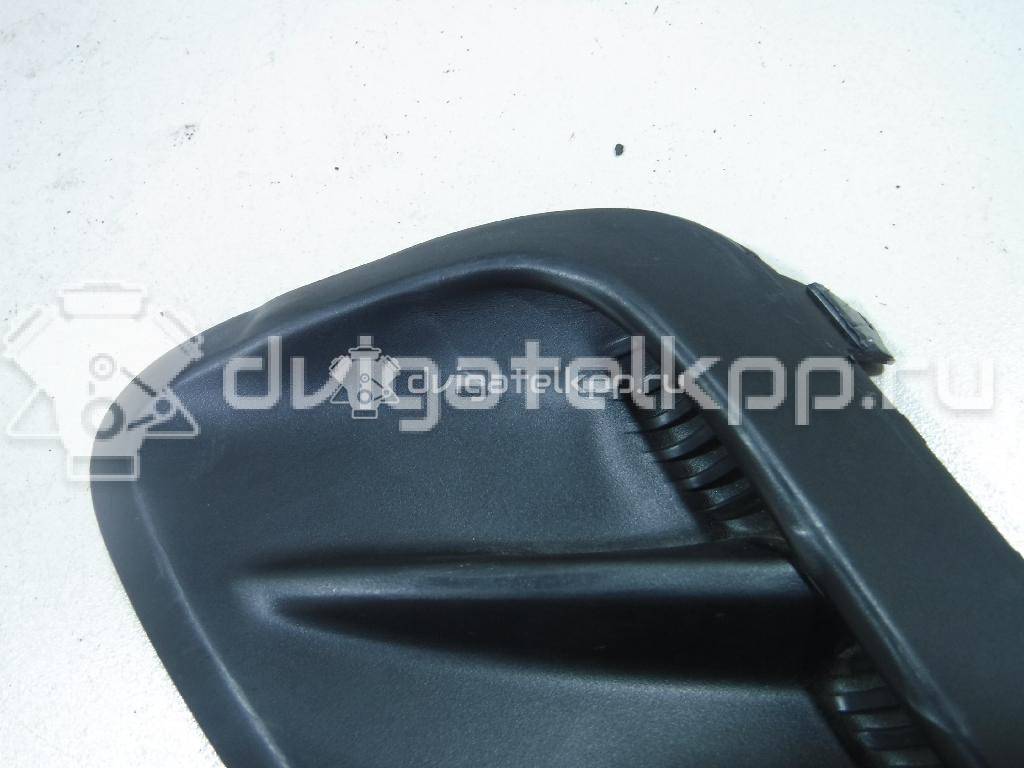 Фото Заглушка бампера правая  86627J7300 для kia Ceed {forloop.counter}}