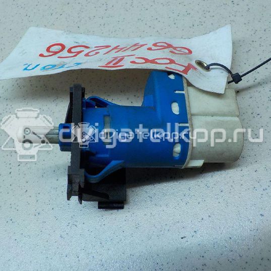 Фото Датчик включения стопсигнала  3M5T9C872AB для land rover Defender