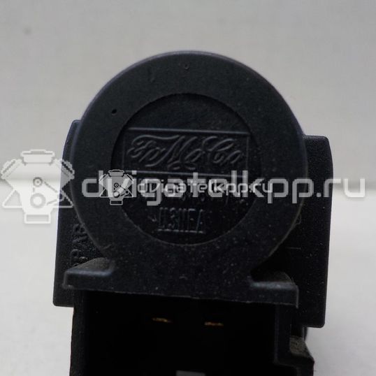 Фото Датчик включения стопсигнала  4832217 для land rover Defender