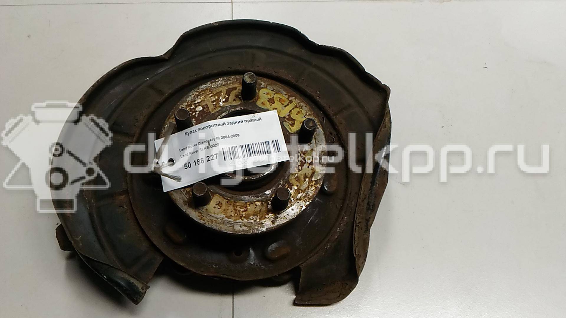 Фото Кулак поворотный задний правый  RLH500020 для Land Rover Range Rover {forloop.counter}}
