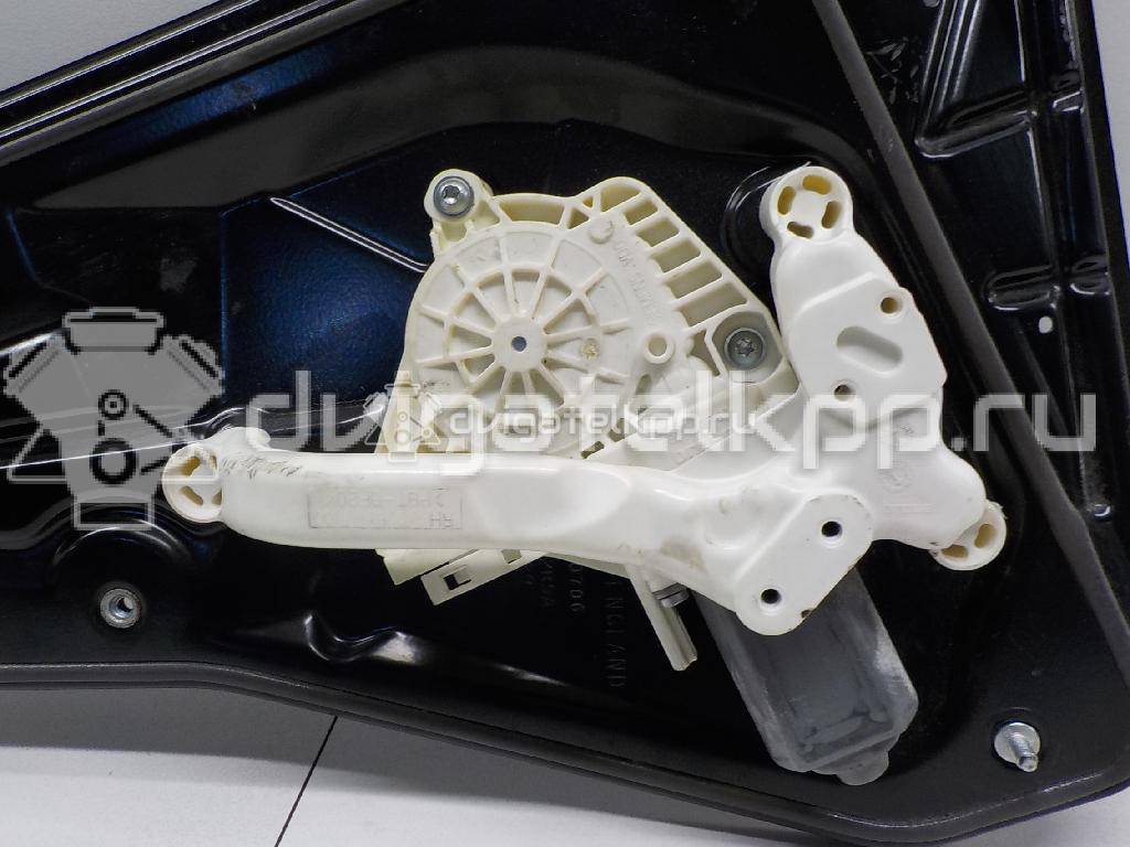 Фото Стеклоподъемник электр. задний правый  CVH500120 для Land Rover Range Rover / Discovery {forloop.counter}}