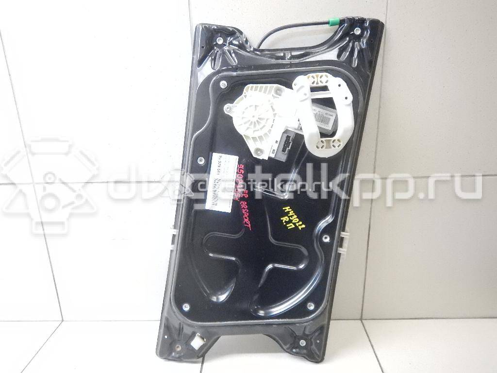 Фото Стеклоподъемник электр. передний правый  CUH500240 для Land Rover Range Rover / Discovery {forloop.counter}}
