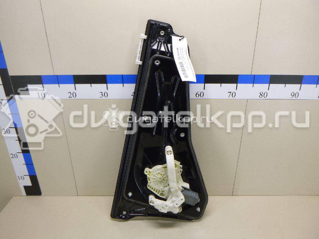 Фото Стеклоподъемник электр. задний левый  CVH500130 для Land Rover Range Rover / Discovery {forloop.counter}}