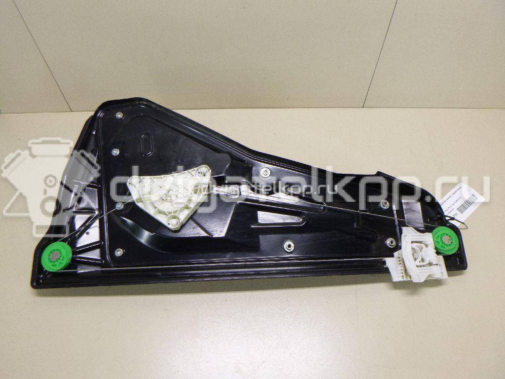 Фото Стеклоподъемник электр. задний левый  CVH500130 для Land Rover Range Rover / Discovery {forloop.counter}}