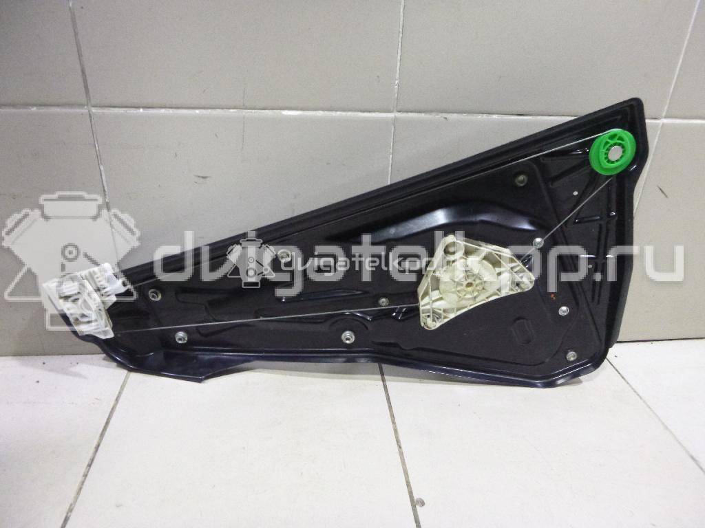 Фото Стеклоподъемник электр. задний левый  CVH500130 для Land Rover Range Rover / Discovery {forloop.counter}}