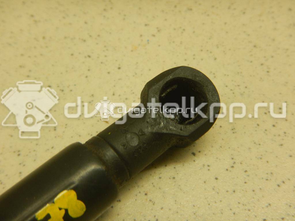 Фото Амортизатор капота  BKK780010 для Land Rover Range Rover / Discovery {forloop.counter}}