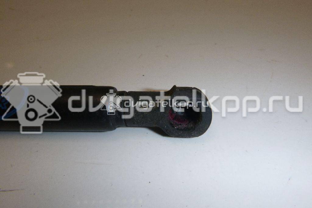 Фото Амортизатор капота  BKK780010 для Land Rover Range Rover / Discovery {forloop.counter}}