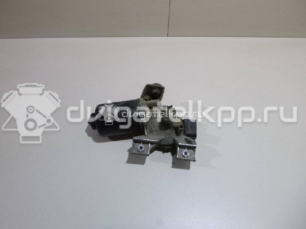 Фото Моторчик стеклоочистителя передний  DLB500031 для Land Rover Range Rover / Discovery {forloop.counter}}