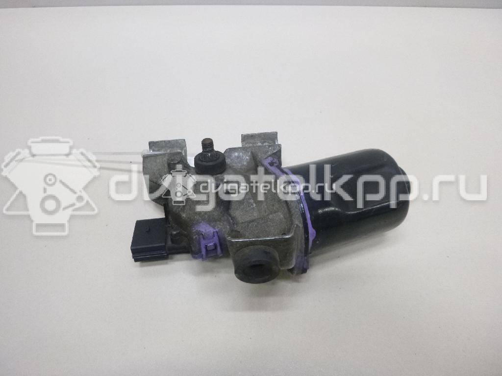 Фото Моторчик стеклоочистителя передний  DLB500030 для Land Rover Range Rover / Discovery {forloop.counter}}