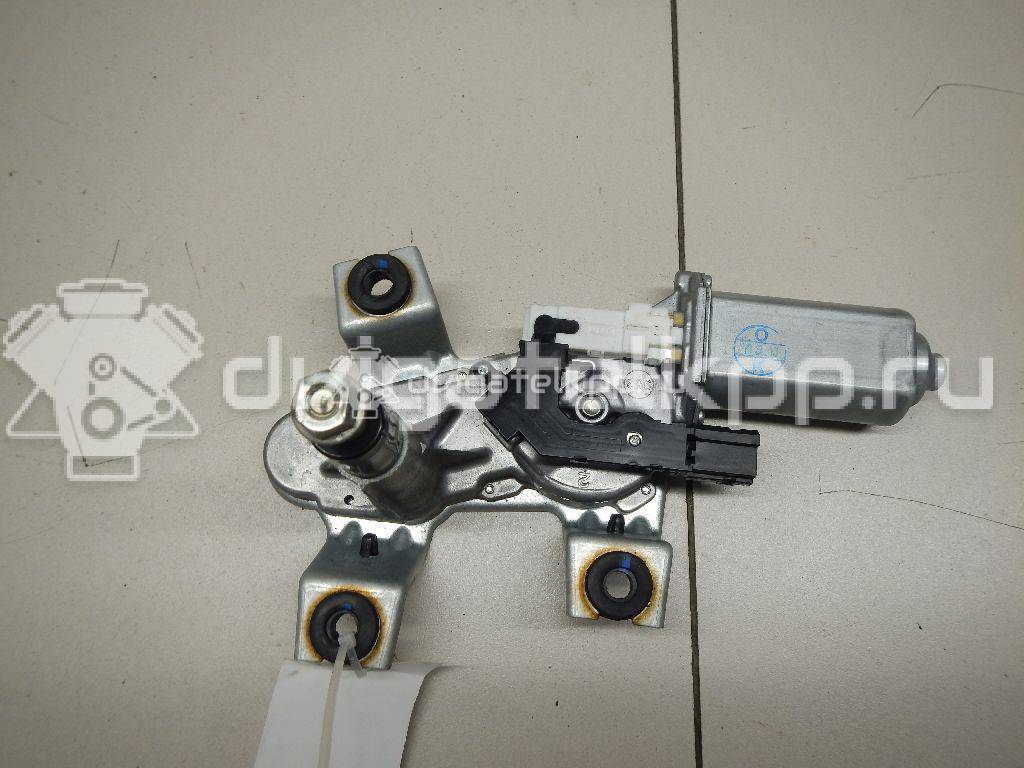 Фото Моторчик стеклоочистителя задний  DLB500074 для Land Rover Discovery {forloop.counter}}