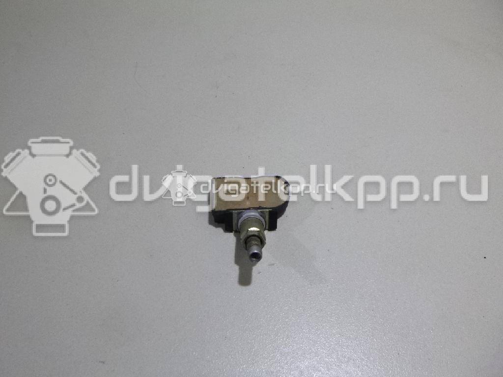 Фото Датчик давления в шине  LR066378 для Land Rover Freelander / Range Rover / Discovery / Defender L316 {forloop.counter}}