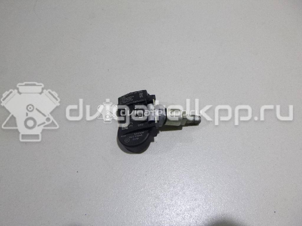 Фото Датчик давления в шине  LR066378 для Land Rover Freelander / Range Rover / Discovery / Defender L316 {forloop.counter}}