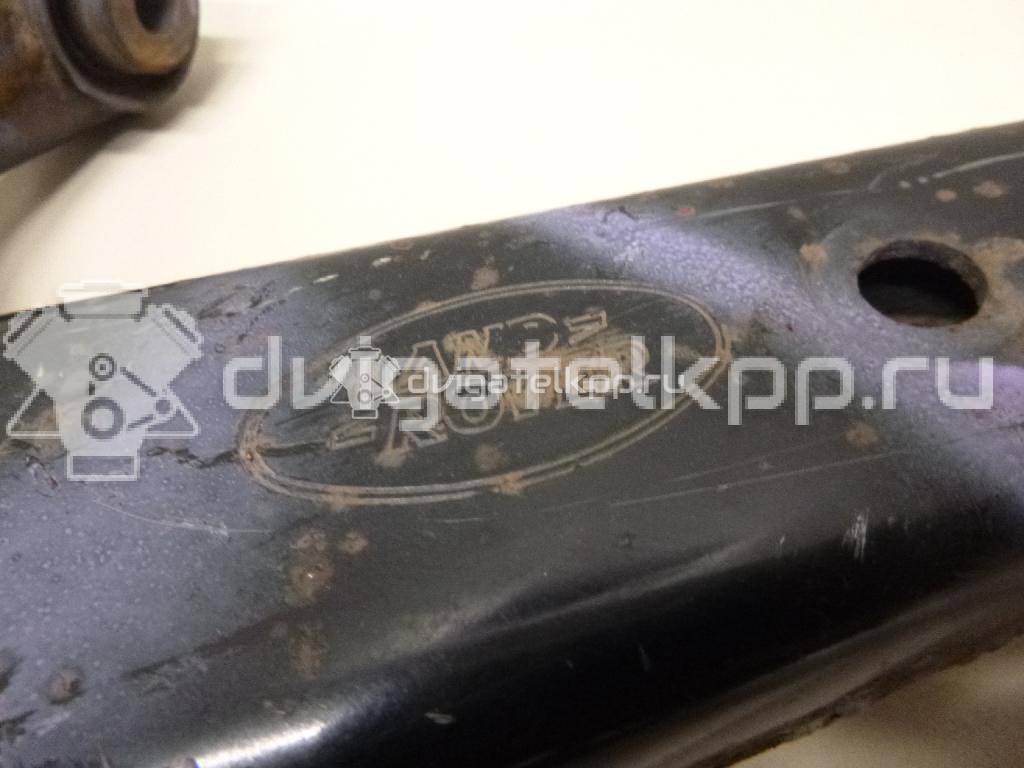 Фото Рычаг передний нижний правый  LR025610 для Land Rover Discovery {forloop.counter}}