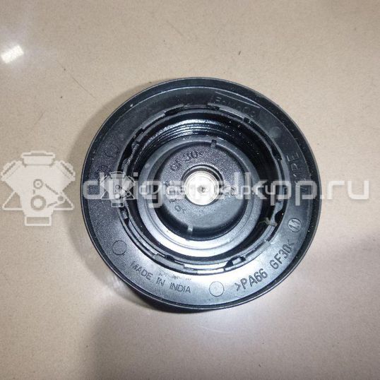 Фото Крышка расширительного бачка  LR017427 для Land Rover Range Rover / Discovery