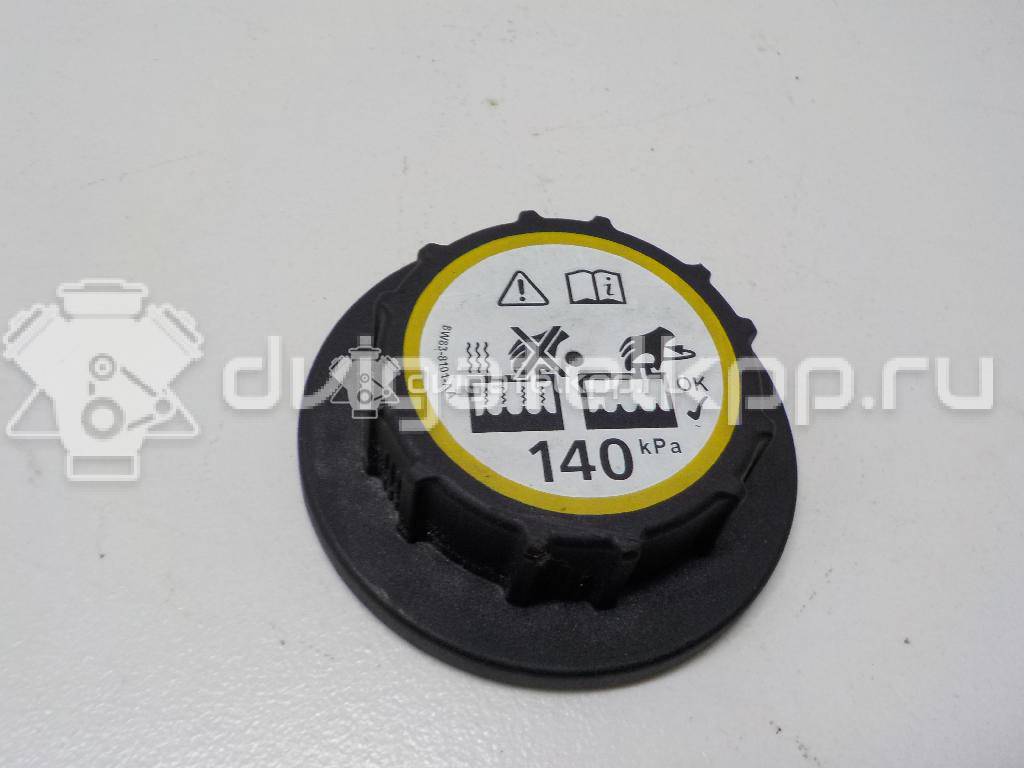 Фото Крышка расширительного бачка  LR017427 для Land Rover Range Rover / Discovery {forloop.counter}}