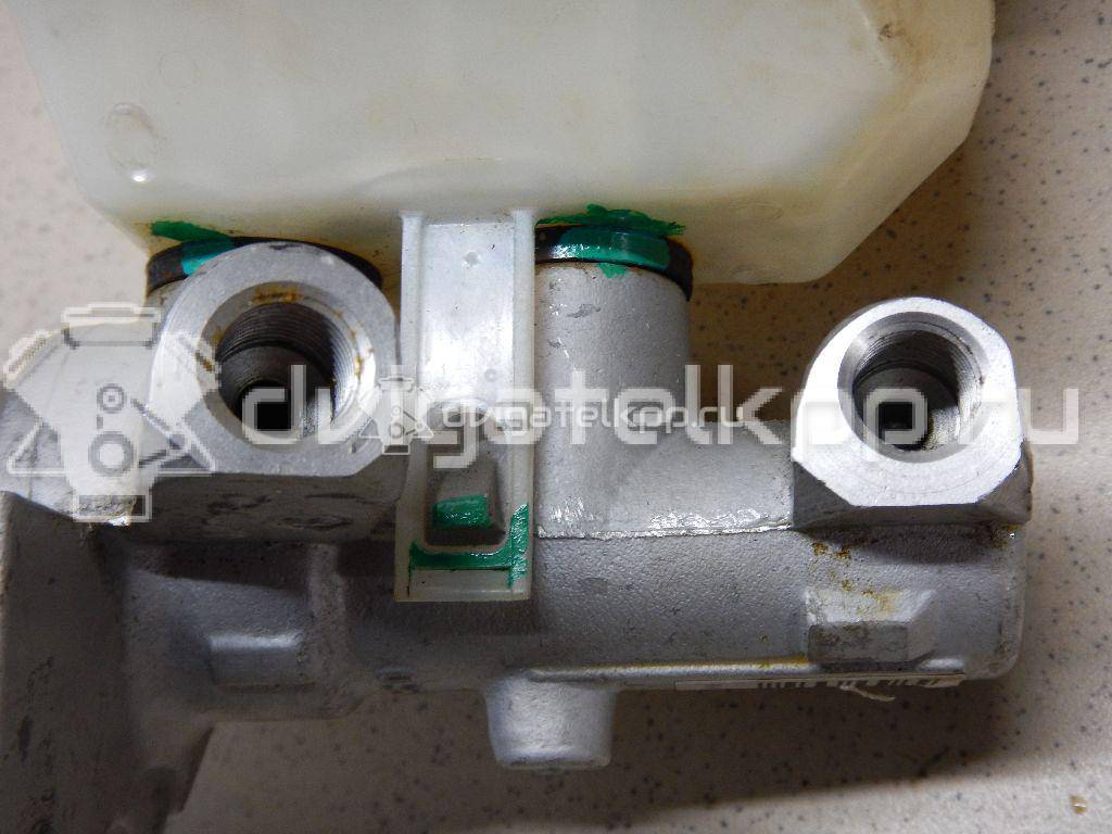 Фото Цилиндр тормозной главный  LR014569 для Land Rover Range Rover / Discovery {forloop.counter}}