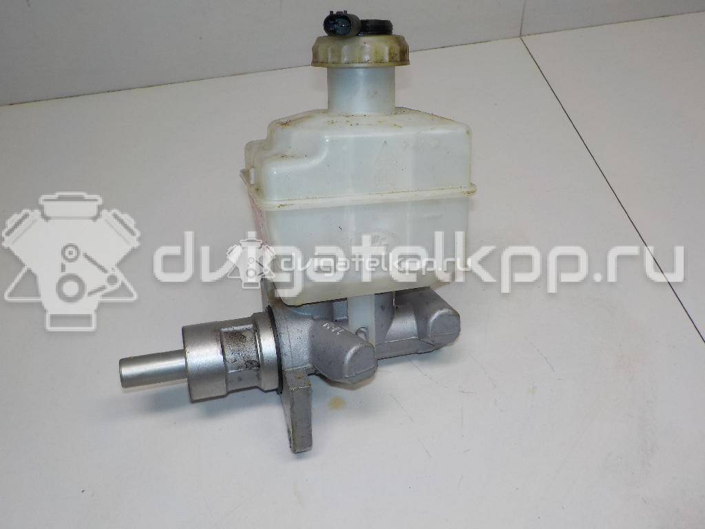 Фото Цилиндр тормозной главный  LR014570 для Land Rover Range Rover / Discovery {forloop.counter}}