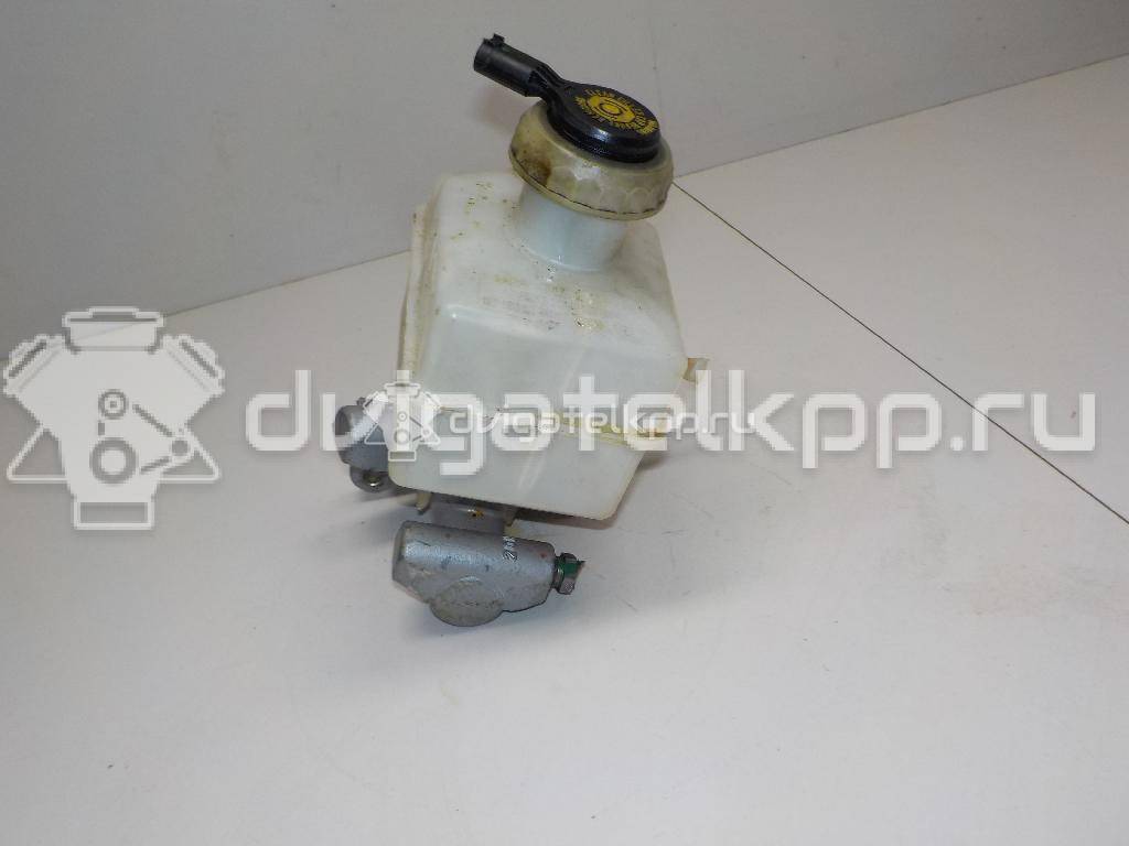 Фото Цилиндр тормозной главный  LR014570 для Land Rover Range Rover / Discovery {forloop.counter}}