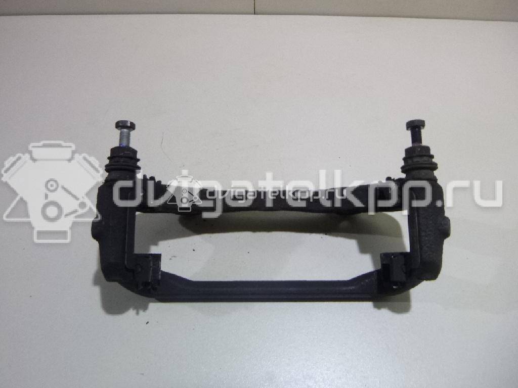 Фото Скоба суппорта переднего левого  LR020371 для Land Rover Range Rover / Discovery {forloop.counter}}