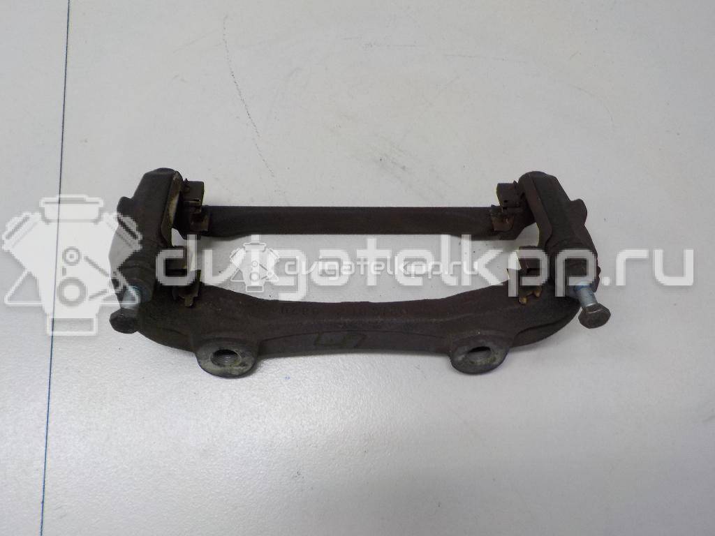 Фото Скоба суппорта переднего левого  LR020371 для Land Rover Range Rover / Discovery {forloop.counter}}