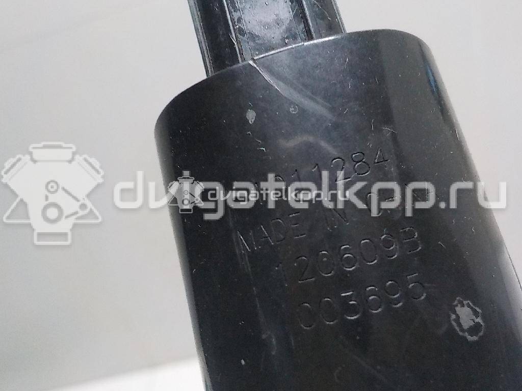 Фото Насос омывателя  LR013951 для Land Rover Range Rover / Discovery {forloop.counter}}