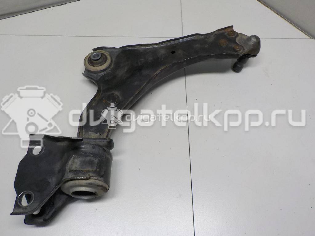 Фото Рычаг передний левый  LR086108 для Land Rover Range Rover / Discovery {forloop.counter}}