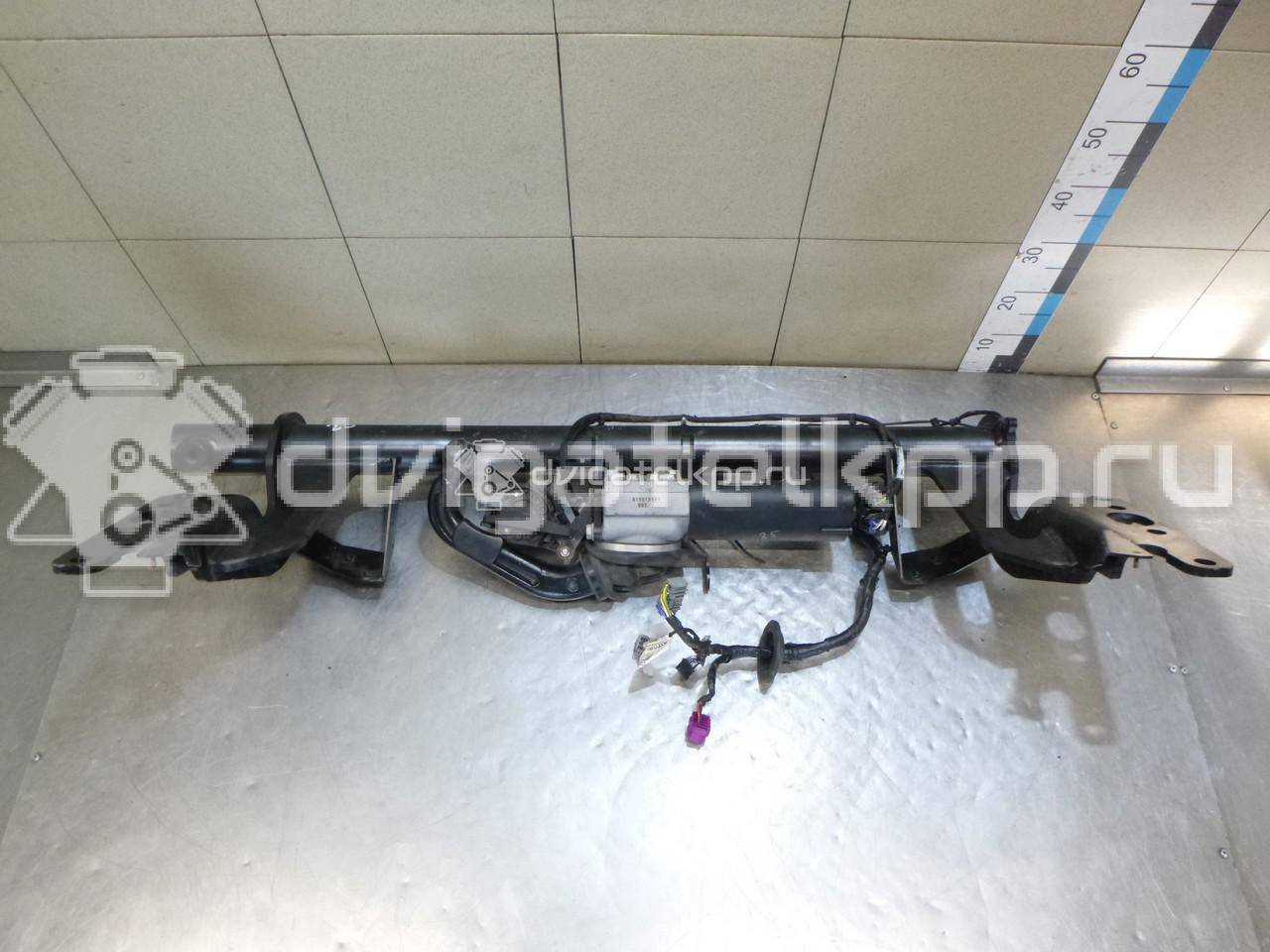 Фото Сцепное устройство (Фаркоп)  LR078930 для land rover Discovery Sport {forloop.counter}}