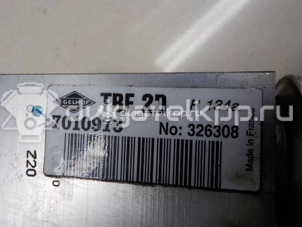 Фото Клапан кондиционера  LR003182 для Land Rover Freelander / Range Rover / Discovery {forloop.counter}}