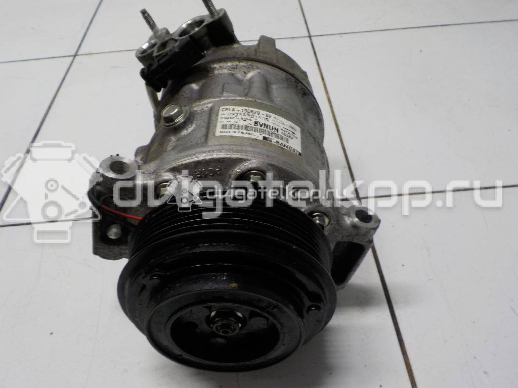 Фото Компрессор системы кондиционирования  lr068128 для Land Rover Range Rover / Discovery {forloop.counter}}