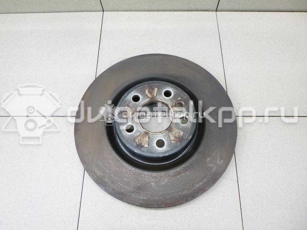 Фото Диск тормозной передний вентилируемый  LR059122 для Land Rover Range Rover / Discovery {forloop.counter}}