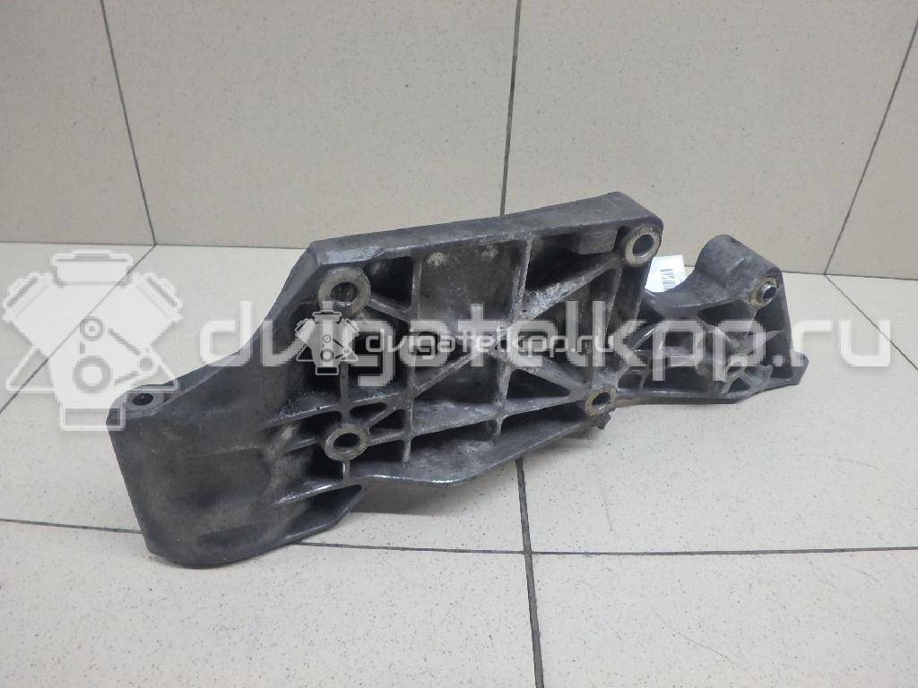 Фото Кронштейн генератора для двигателя AMF для Seat Ibiza / Cordoba / Arosa 6H 75 л.с 6V 1.4 л Дизельное топливо 045903143C {forloop.counter}}